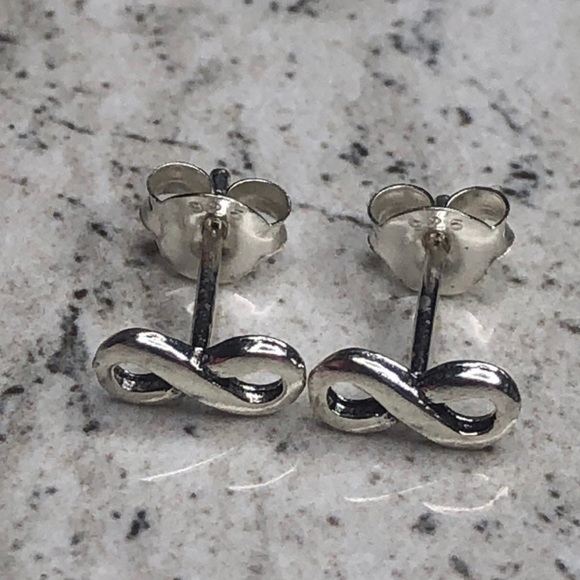 925 Sterling Silver Infinity Stud Earrings - Picture 10 of 10